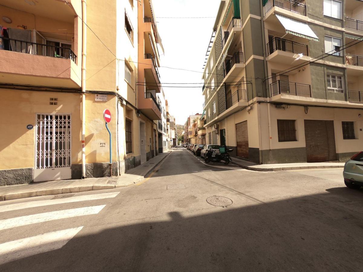 Loft doble altura monoambiente nuevo en Alicante centro Exterior foto